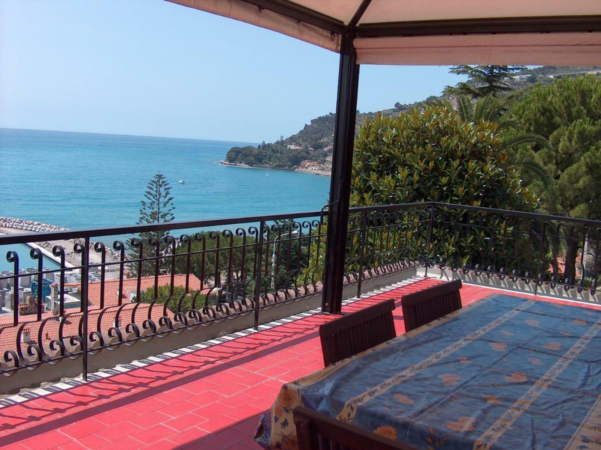 Appartamento La Terrazza Sul Mare Cod Aautim10907 Ospedaletti